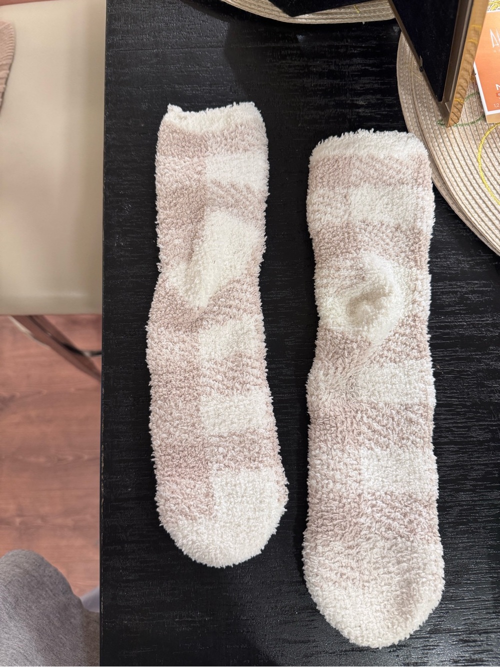 Cozy Plush Stripe Crew Socks - Cream & Light Beige